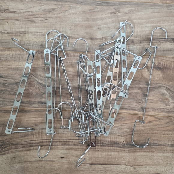 16 Space Saving Metal Hangers Closet Organizers Storage Collapsible Heavy Duty - Picture 2 of 9